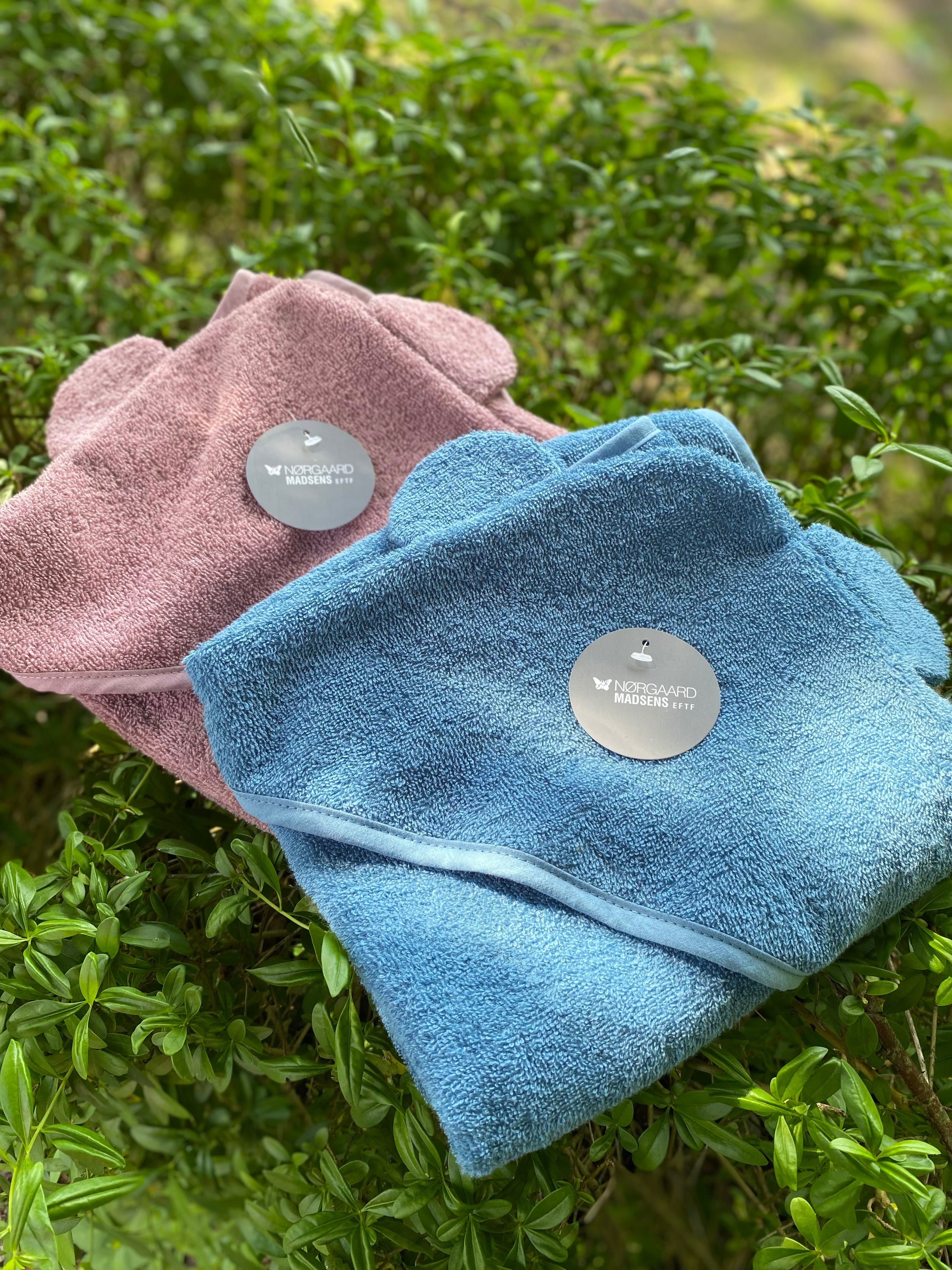 Nørgaard Madsen - Bath towel with ears - Powder size 75x75 cm